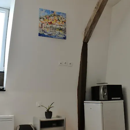 La Domus Lemaitre 8 - Formule Eco -parking - Wifi - Autoroute * Bavay